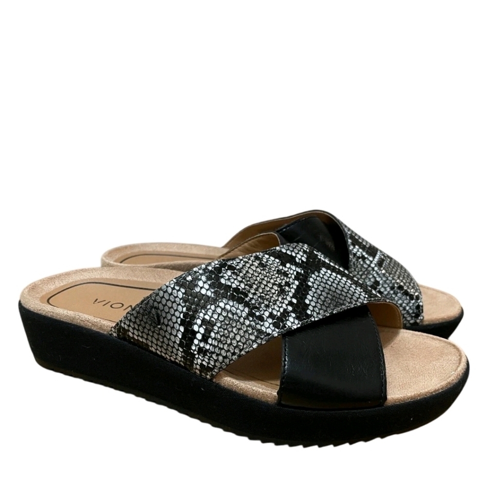 Vionic Women's  Hayden Black Snake Skin Leather Criss Cross Slide Sandal 8 - Picture 2 of 8